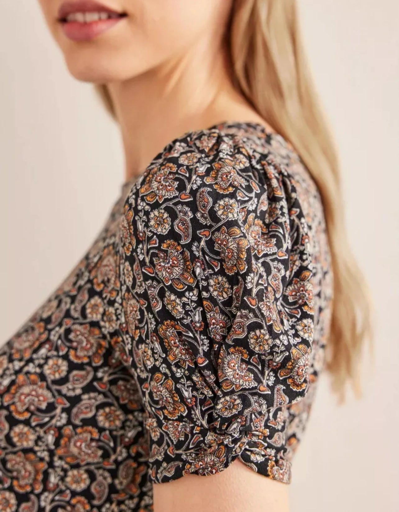 BODEN Knot Detail Jersey Mini Dress - Black Block Paisley - The Birdcage